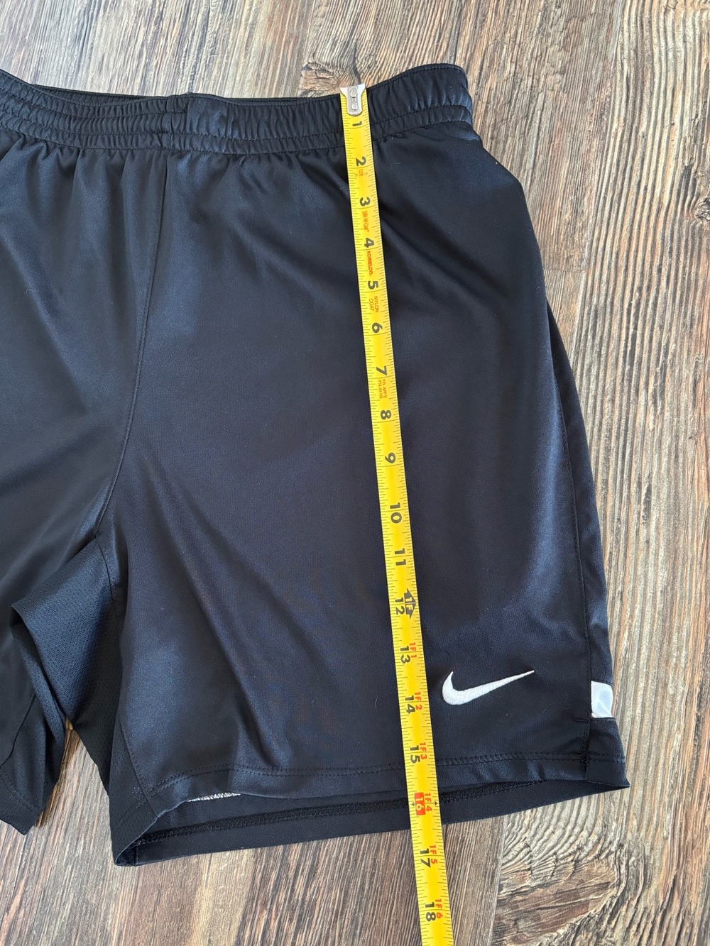 Nike Dri-Fit Athletic Shorts Mens M Black White Stripe Mesh Lined Drawstring Gym - Picture 5 of 10